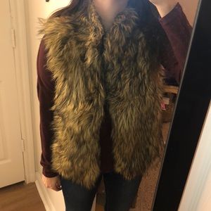Faux Fur Vest MEDIUM